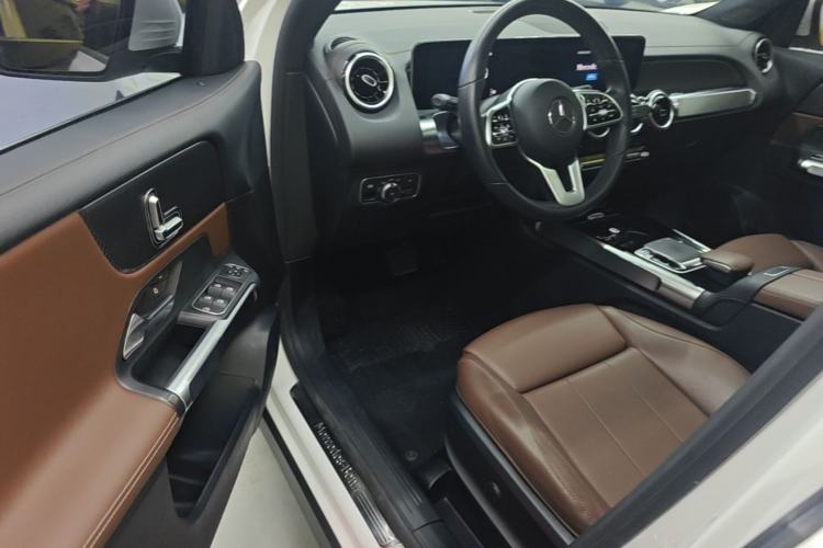 Used Mercedes-Benz GLB 2020 GLB 200 Dynamic Edition Left Front Seat