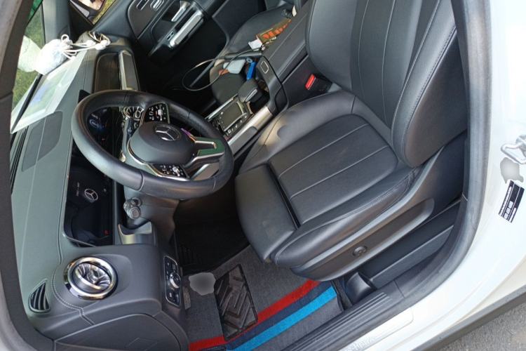 Used Mercedes-Benz GLB 2020 Facelift GLB 200 Fashion Edition Left Front Seat