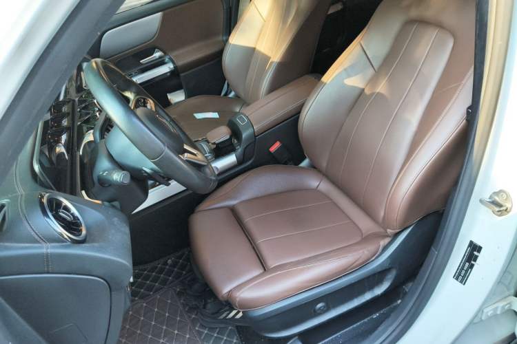 Used Mercedes-Benz GLB 2020 GLB 180 Dynamic Edition Left Front Seat