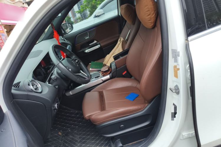 Used Mercedes-Benz GLB 2020 GLB 200 Stylish Edition Left Front Seat