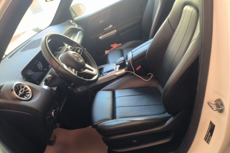 Used Mercedes-Benz GLB 2020 Facelift GLB 200 Fashion Edition Left Front Seat