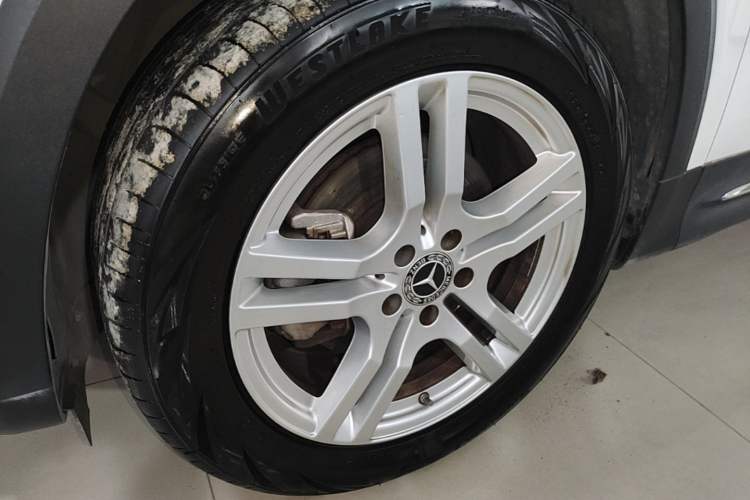 Used Mercedes-Benz GLB 2020 GLB 180 Dynamic Edition Left Front Wheel Hub