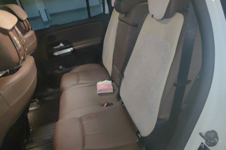 Used Mercedes-Benz GLB 2020 GLB 200 Stylish Edition Left Rear Seat