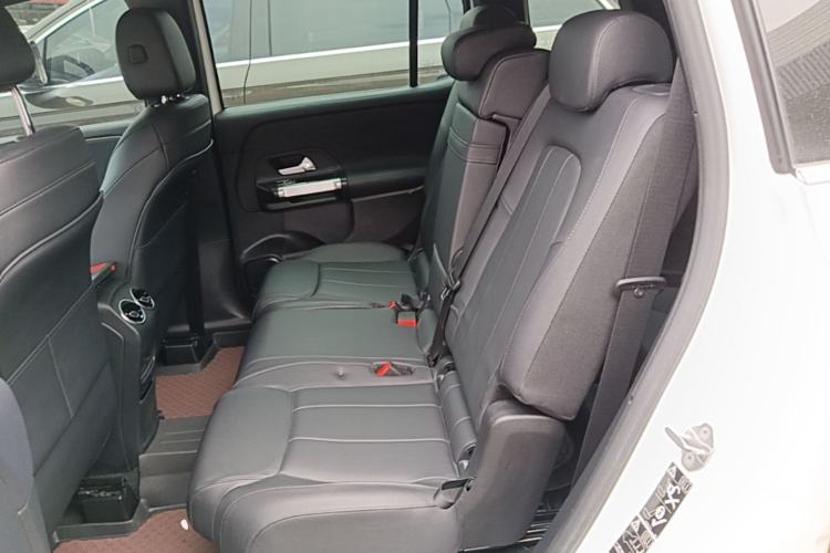 Used Mercedes-Benz GLB 2020 GLB 180 Fashion Model Left Rear Seat