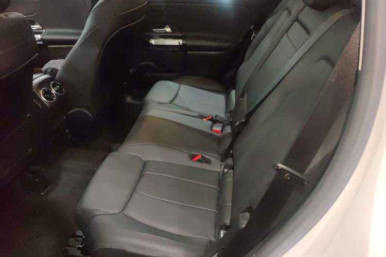 Used Mercedes-Benz GLB 2020 GLB 200 Dynamic Edition Left Rear Seat