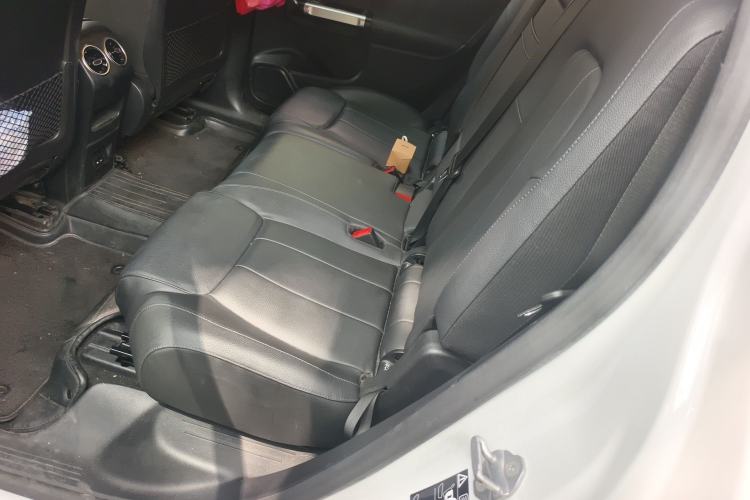 Used Mercedes-Benz GLB 2020 Updated GLB 200 Dynamic Edition Left Rear Seat