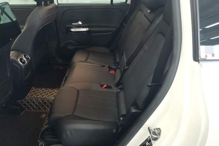 Used Mercedes-Benz GLB 2020 GLB 180 Fashion Model Left Rear Seat