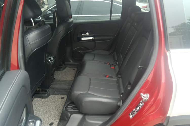 Used Mercedes-Benz GLB 2020 GLB 180 Fashion Model Left Rear Seat
