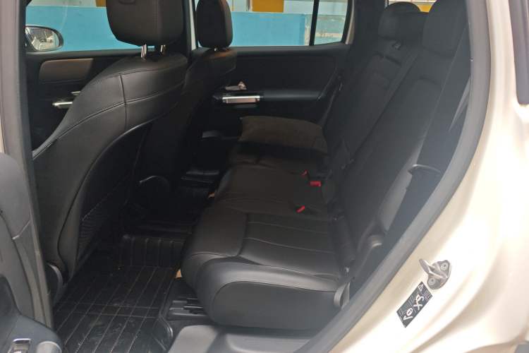 Used Mercedes-Benz GLB 2020 GLB 180 Dynamic Edition Left Rear Seat