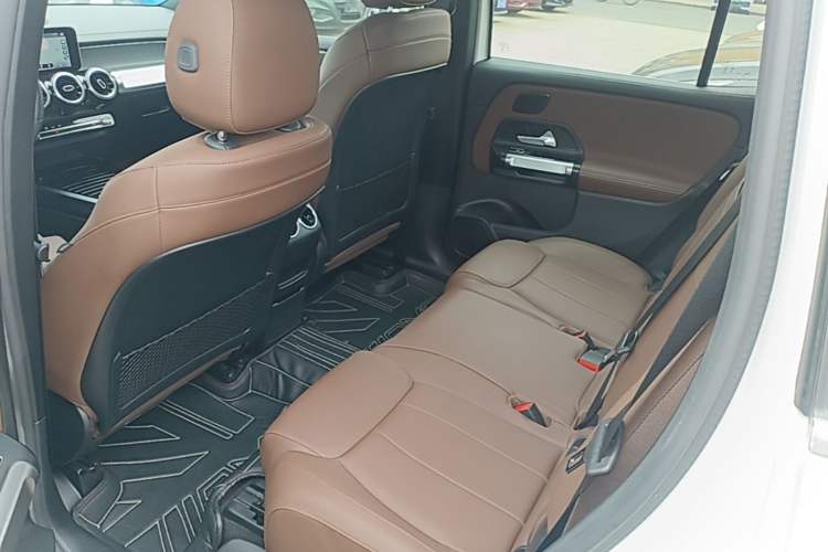 Used Mercedes-Benz GLB 2020 GLB 200 Dynamic Edition Left Rear Seat