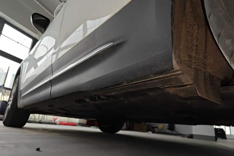 Used Mercedes-Benz GLB 2020 GLB 200 Dynamic Edition Left Side Sill