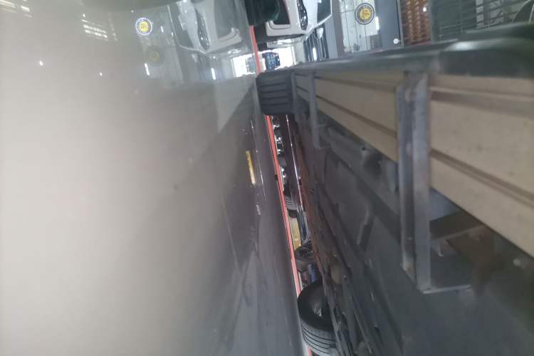 Used Mercedes-Benz GLB 2020 Facelift GLB 200 Fashion Edition Left Side Sill