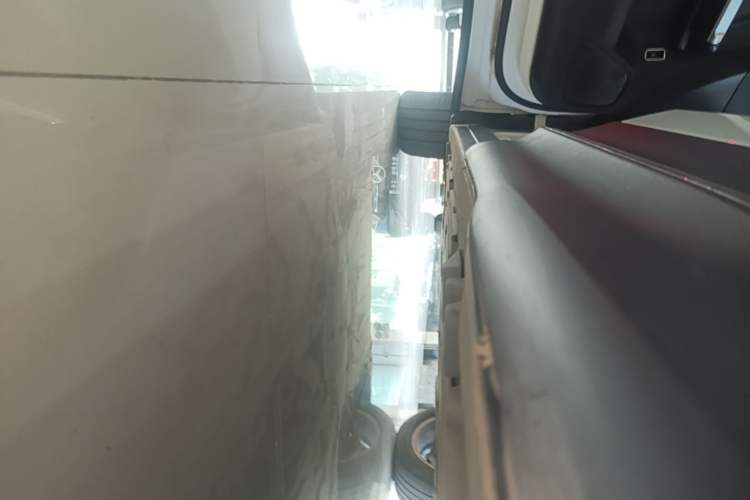 Used Mercedes-Benz GLB 2020 Facelift GLB 200 Fashion Edition Left Side Sill