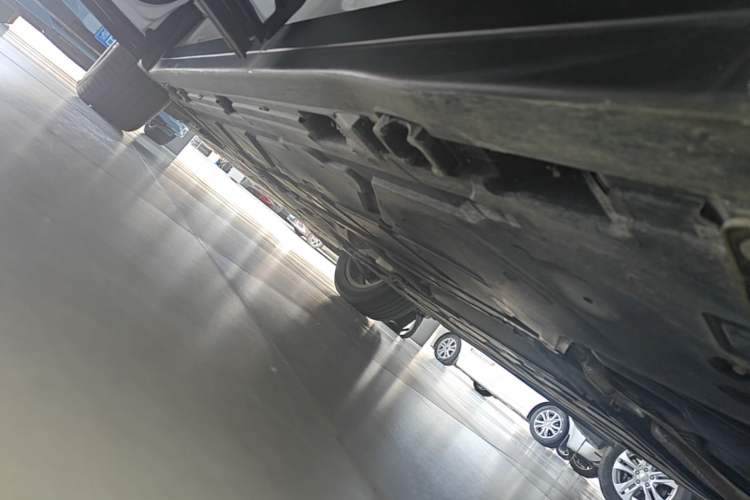 Used Mercedes-Benz GLB 2020 Updated GLB 200 Dynamic Edition Left Side Sill