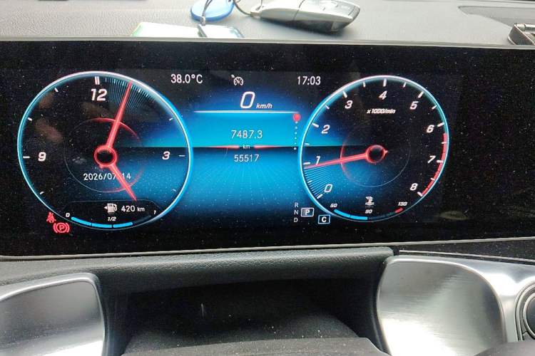 Used Mercedes-Benz GLB 2020 GLB 180 Dynamic Edition Odometer Close Up