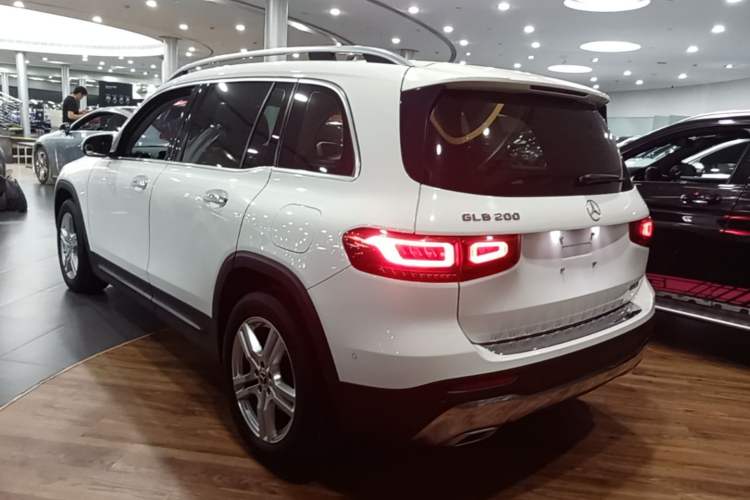 Used Mercedes-Benz GLB 2020 GLB 200 Dynamic Edition Rear Left 45 Deg