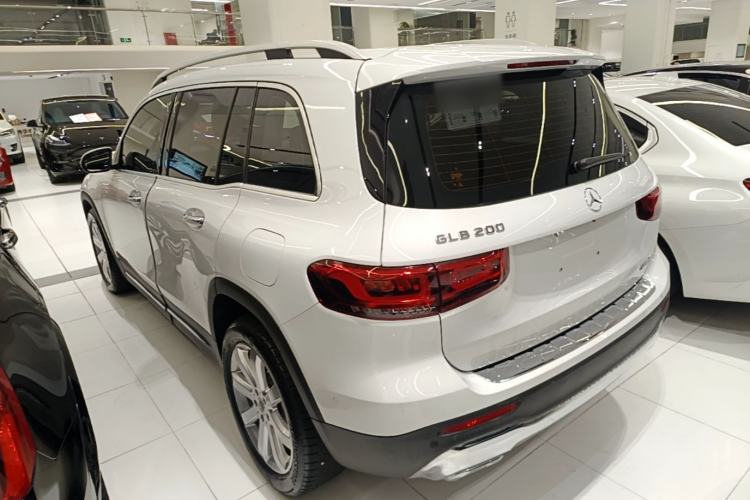 Used Mercedes-Benz GLB 2020 GLB 200 Stylish Edition Rear Left 45 Deg