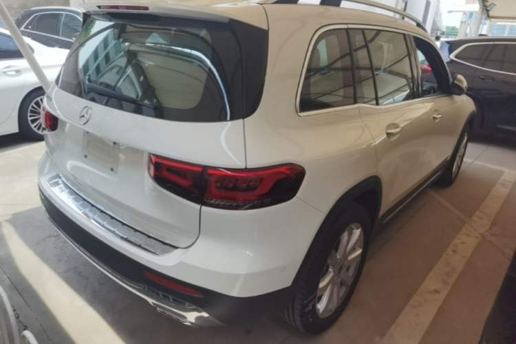 Used Mercedes-Benz GLB 2020 GLB 200 Stylish Edition Rear Right 45 Deg