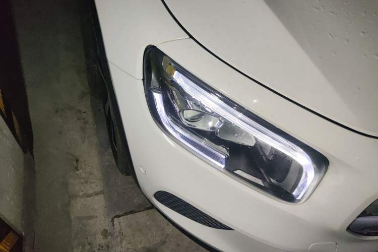 Used Mercedes-Benz GLB 2020 Facelift GLB 200 Fashion Edition Right Front Headlight