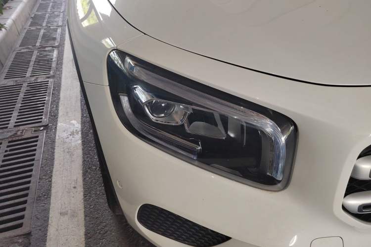 Used Mercedes-Benz GLB 2020 GLB 200 Dynamic Edition Right Front Headlight