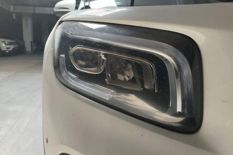 Used Mercedes-Benz GLB 2020 Facelift GLB 200 Fashion Edition Right Front Headlight