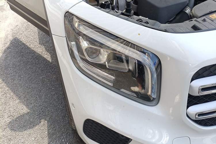 Used Mercedes-Benz GLB 2020 GLB 200 Dynamic Edition Right Front Headlight