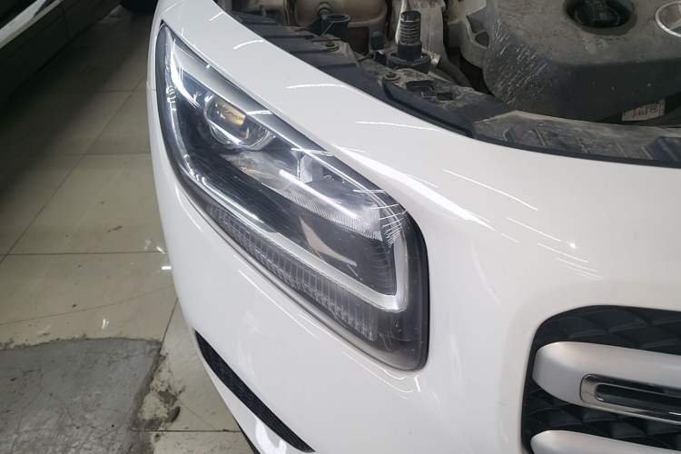 Used Mercedes-Benz GLB 2020 GLB 180 Fashion Model Right Front Headlight