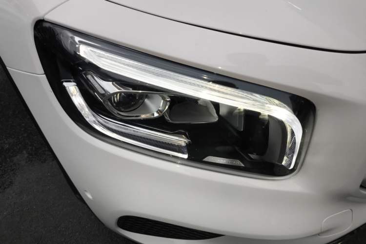 Used Mercedes-Benz GLB 2020 Updated GLB 200 Dynamic Edition Right Front Headlight