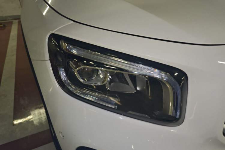 Used Mercedes-Benz GLB 2020 Facelift GLB 200 Fashion Edition Right Front Headlight