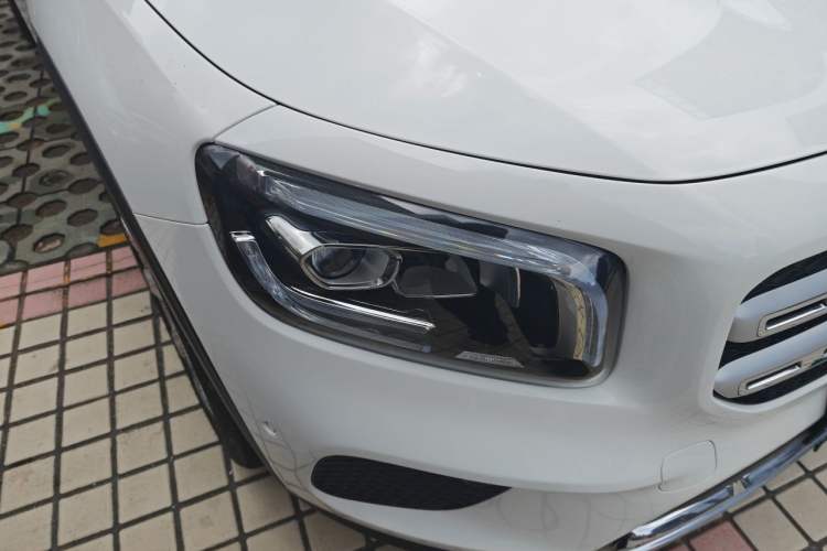 Used Mercedes-Benz GLB 2020 Facelift GLB 200 Fashion Edition Right Front Headlight