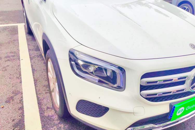 Used Mercedes-Benz GLB 2020 GLB 200 Stylish Edition Right Front Headlight