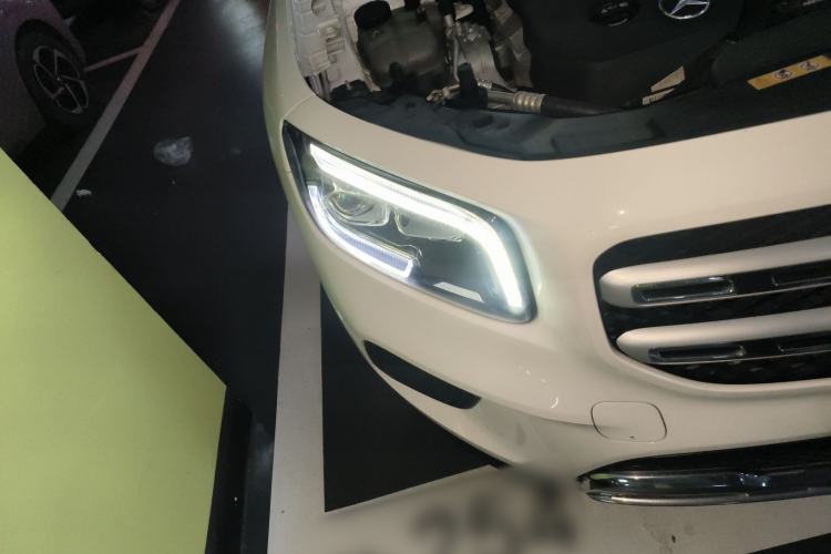 Used Mercedes-Benz GLB 2020 Facelift GLB 200 Fashion Edition Right Front Headlight