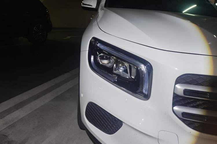 Used Mercedes-Benz GLB 2020 Facelift GLB 200 Fashion Edition Right Front Headlight
