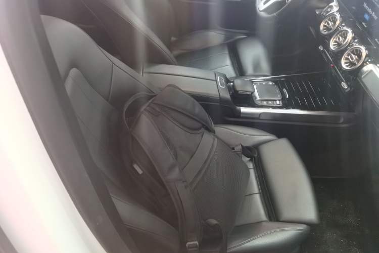 Used Mercedes-Benz GLB 2020 Updated GLB 200 Dynamic Edition Right Front Seat