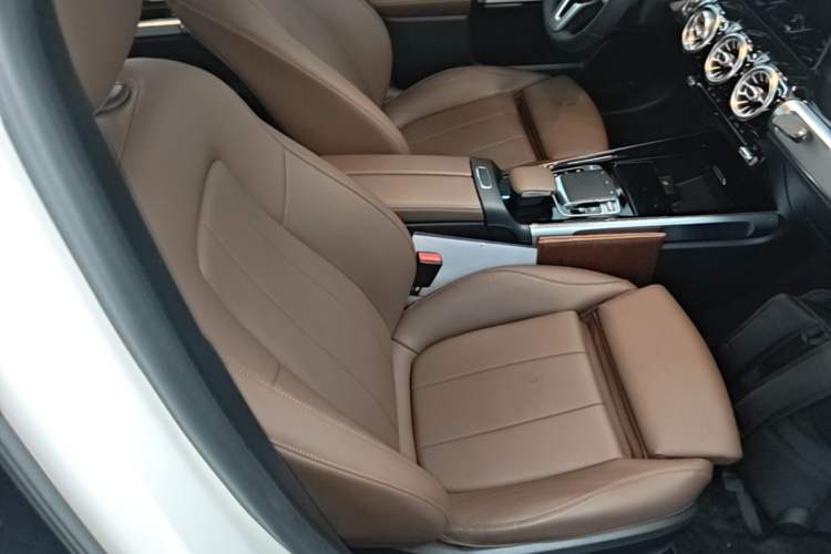Used Mercedes-Benz GLB 2020 GLB 200 Stylish Edition Right Front Seat