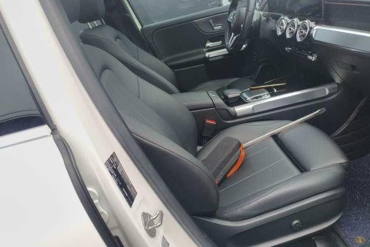 Used Mercedes-Benz GLB 2020 GLB 200 Stylish Edition Right Front Seat
