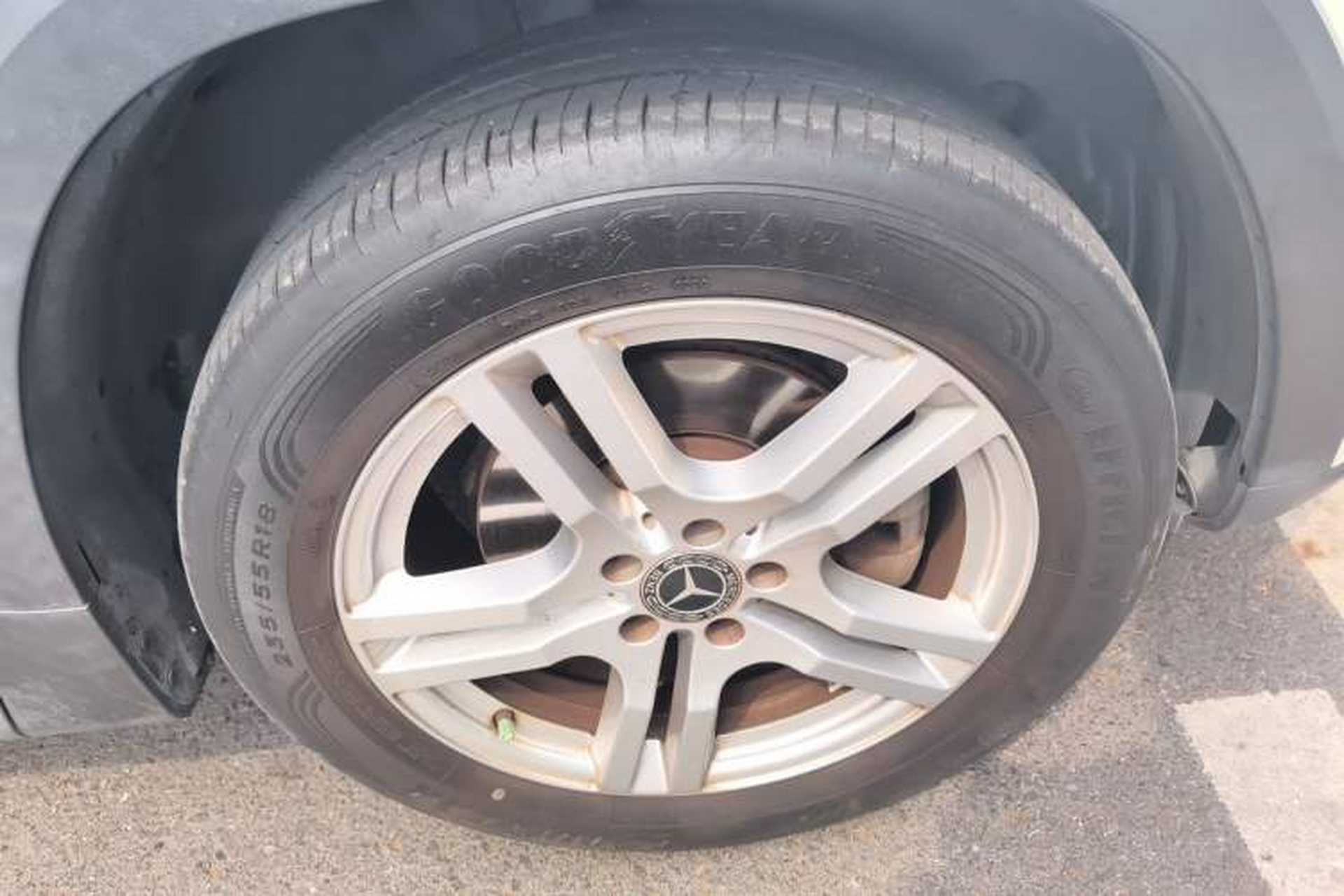 Used Mercedes-Benz GLB 2020 GLB 200 Dynamic Edition Right Front Wheel Hub