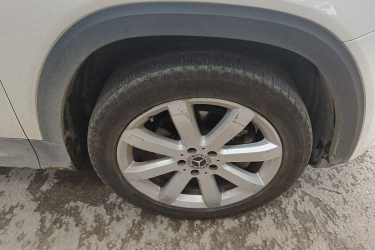 Used Mercedes-Benz GLB 2020 GLB 200 Stylish Edition Right Front Wheel Hub