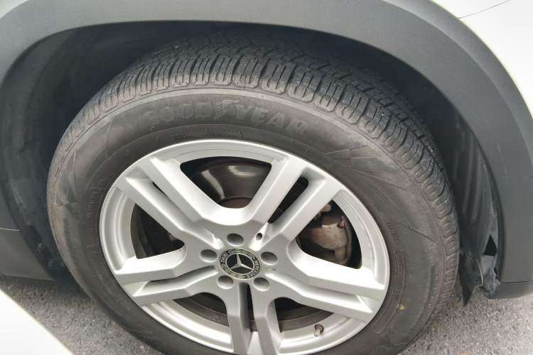 Used Mercedes-Benz GLB 2020 GLB 180 Fashion Model Right Front Wheel Hub