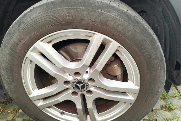 Used Mercedes-Benz GLB 2020 GLB 200 Dynamic Edition Right Front Wheel Hub