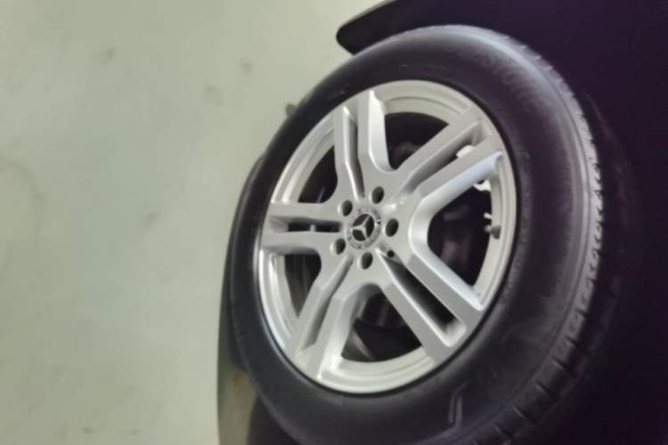 Used Mercedes-Benz GLB 2020 Updated GLB 200 Dynamic Edition Right Rear Wheel Hub