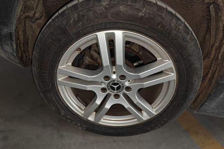 Used Mercedes-Benz GLB 2020 GLB 200 Dynamic Edition Right Rear Wheel Hub