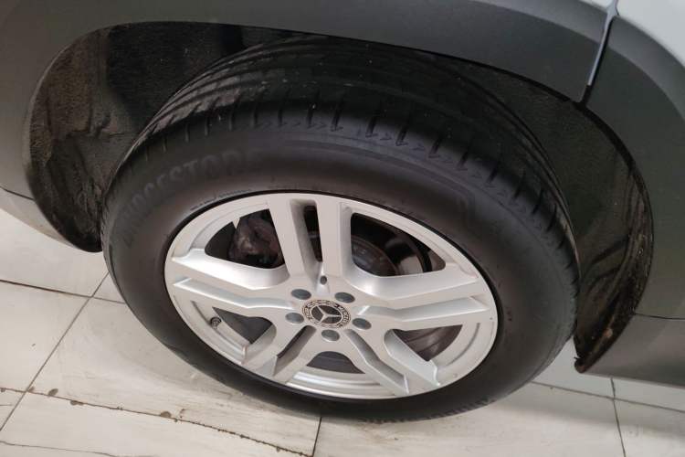 Used Mercedes-Benz GLB 2020 GLB 200 Dynamic Edition Right Rear Wheel Hub