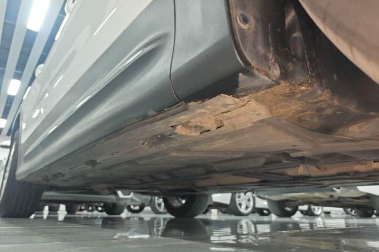 Used Mercedes-Benz GLB 2020 Updated GLB 200 Dynamic Edition Right Side Sill