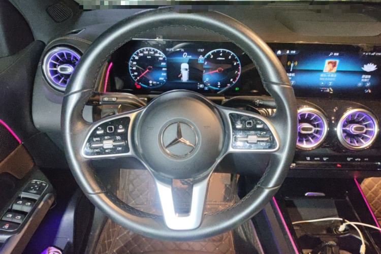 Used Mercedes-Benz GLB 2020 Facelift GLB 200 Fashion Edition Steering Wheel