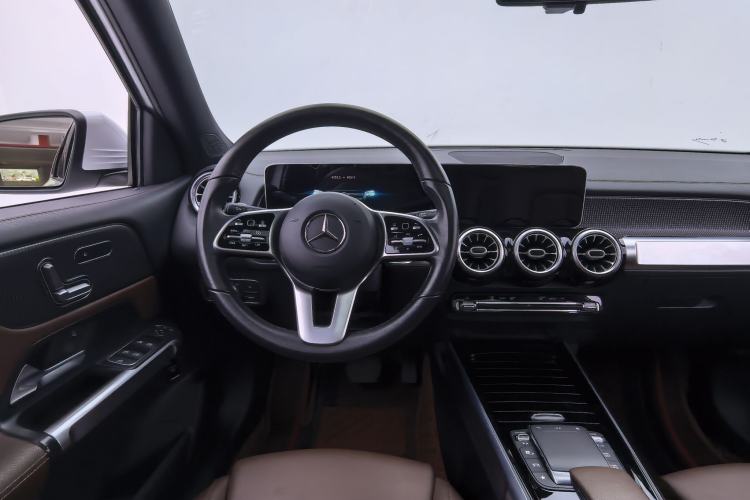 Used Mercedes-Benz GLB 2020 Facelift GLB 200 Fashion Edition Steering Wheel