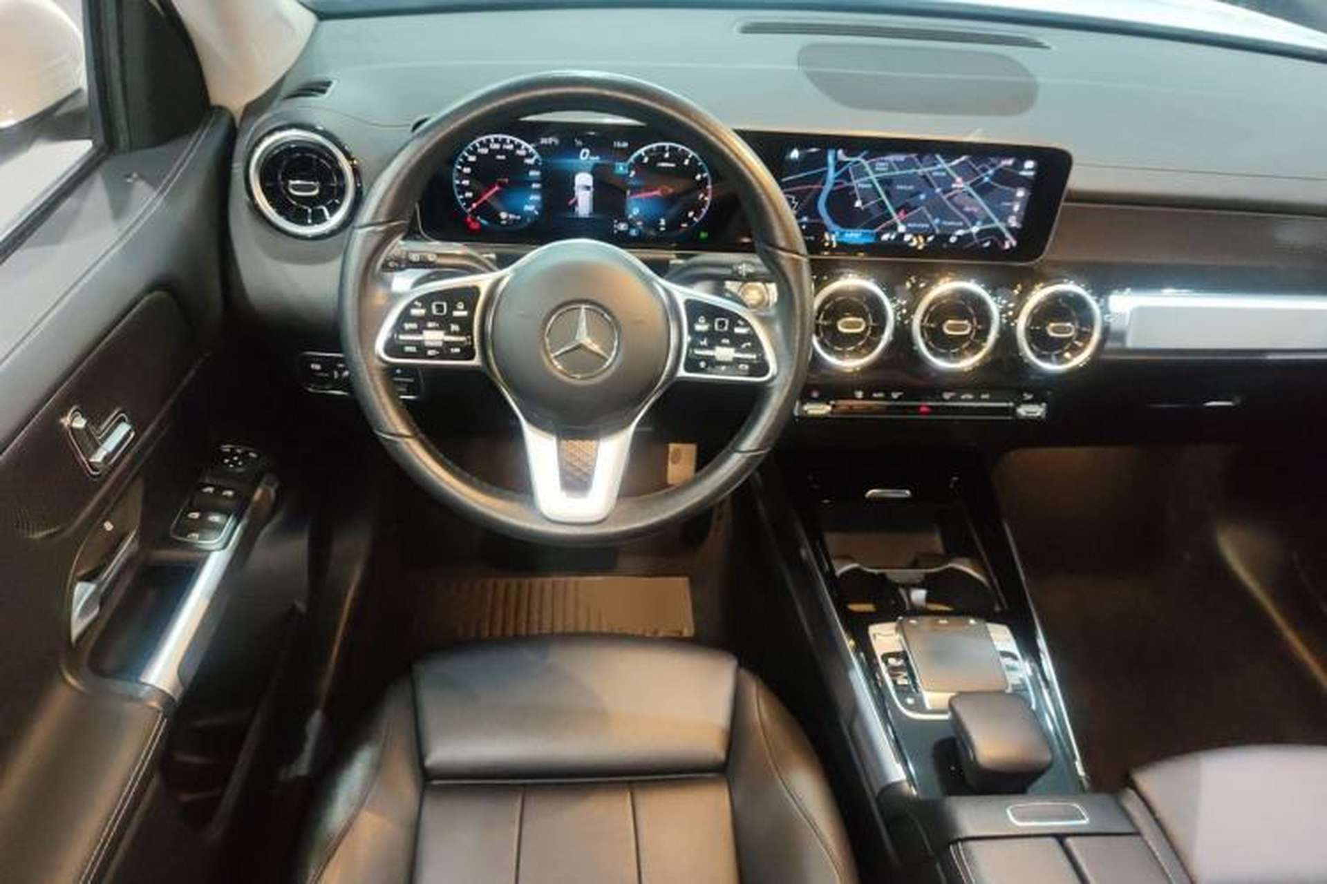 Used Mercedes-Benz GLB 2020 GLB 200 Dynamic Edition Steering Wheel