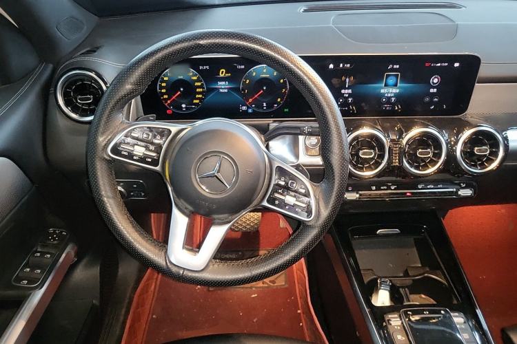 Used Mercedes-Benz GLB 2020 GLB 180 Fashion Model Steering Wheel