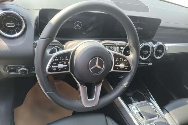 Used Mercedes-Benz GLB 2020 GLB 200 Dynamic Edition Steering Wheel