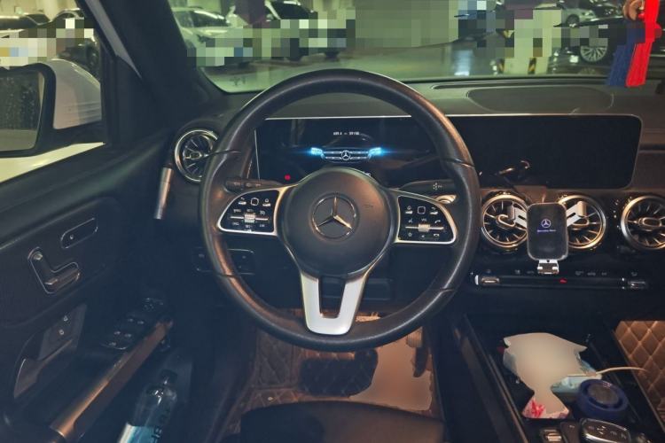 Used Mercedes-Benz GLB 2020 Facelift GLB 200 Fashion Edition Steering Wheel